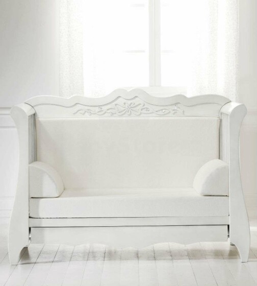 „Baby Expert Amadeus White Art“ 100768 Išskirtinė kūdikių lova su „Swarovski“ kristalais