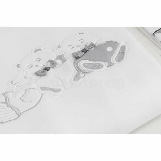 Erbesi Pisoloni White/Grey Art.100955 Детское одеяло с вышивкой и аппликацией 110x130 см