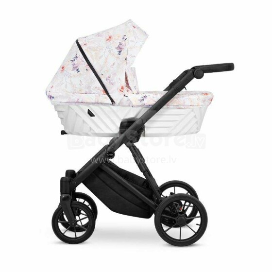 Kunert Ivento Art.IVE-04 Delicate Flowers Baby stroller with carrycot