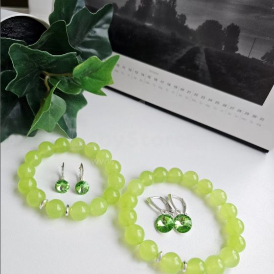 La bebe™ Jewelry Natural Stone Earrings Chrysolite Серьги из серебра 925 пробы с 10 мм кристаллом