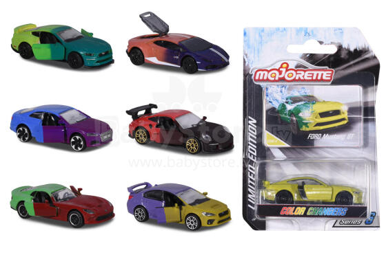 Majorette krāsas mainošais auto