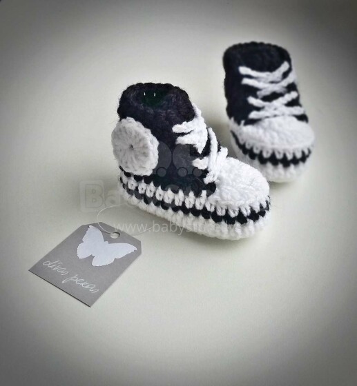 Du rankų darbo megzti kūdikių batai „Pekas“ naujagimiams (rankų darbo)