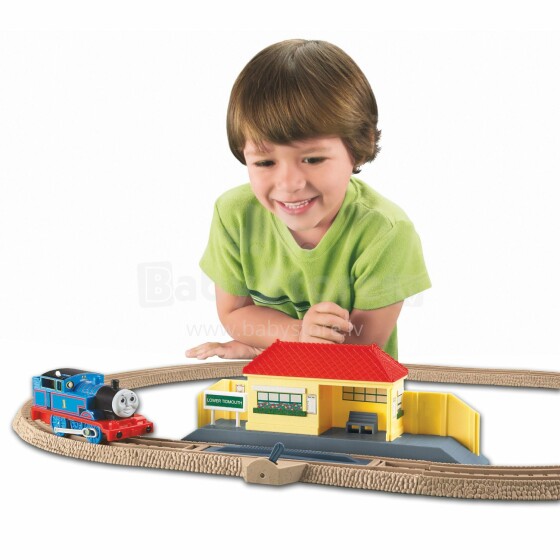 Fisher Price 2013  Thomas & Friends TrackMaster Playset  R9488