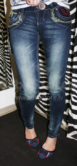 Minin Klss Misss DJ8172 женские джинсы c надписями