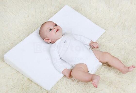 Womar Spilvens KLIN White Art.4037 38x37x7 cm jaundzimušajiem