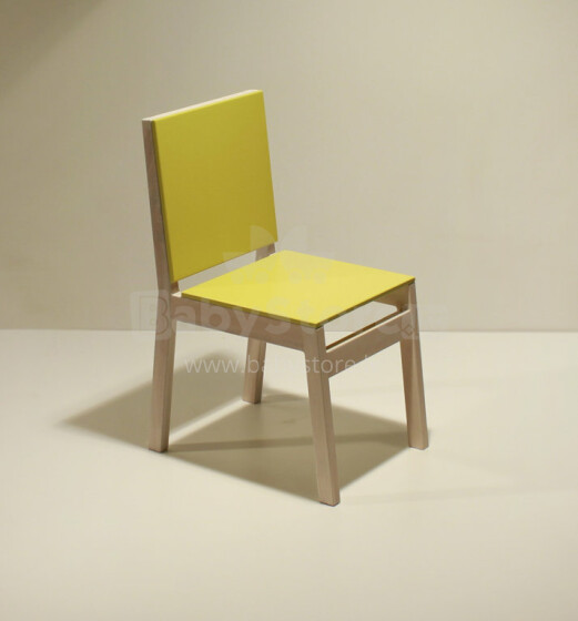 „Tilibs“ ir „Lacis“ menas. KK1 Medinė kėdė (spalva: žalia)