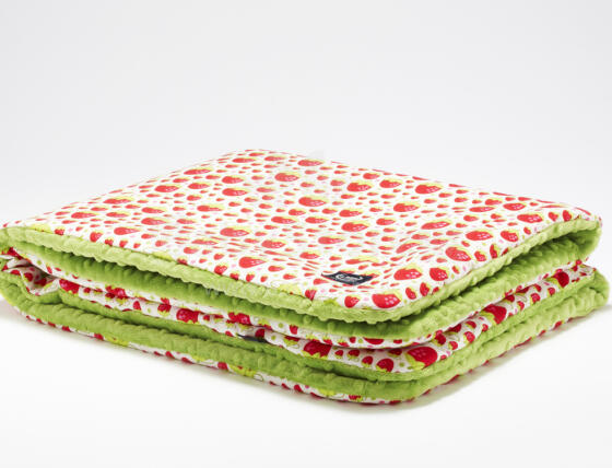 La Millou Art. 83539 Preschooler's Blanket Strawberry Fields Augstākās kvalitātes divpusēja sedziņa (110x140 cm)
