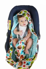 La bebe™ Minky+Cotton Art.104801 Augstākās kvalitātes viegla divpusēja sedziņa-konverts ar kapuci (90x90 cm)