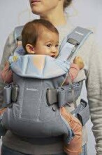 „Babybjorn Baby Carrier One Cotton Confetti Art.098074“ kengūros krepšys - aktyviems tėvams ilgiems žygiams