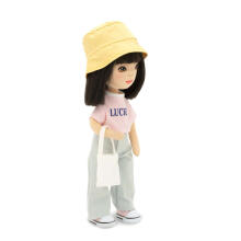Orange Toys Sweet Sisters Lilu in Wide Jeans Art.SS04-22 Mīkstā rotaļlieta Lelle Lilu zaļā džemperītī (32cm)