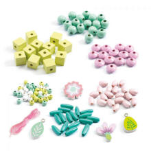 Djeco Beads Sets Art.DJ09808 Набор деревянного бисера