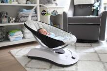 4moms RockaRoo Infant Seat Art.17841 Cool Mesh  Revolucionārs šūpuļkrēsliņš