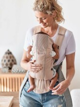 Kūdikių krepšys „Babybjorn Mini Cotton Art.021014“ „Old Rose“ kengūros krepšys aktyviems tėvams ilgiems žygiams nuo 3,5 iki 11 kg