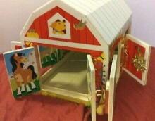 Melissa&Doug Latches Barn Art.12564