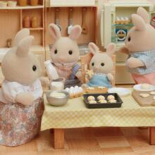 Sylvanian Families piena zaķu ģimenes komplekts Art.5706
