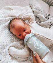 Twistshake Anti Colic Art.78262 Pastel Blue  Анти-коликовая бутылочка 330 мл