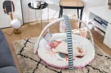 Qkids Playmat Park Art.MAED00007  Развивающий коврик  с игрушками со световыми и звуковыми эффектами