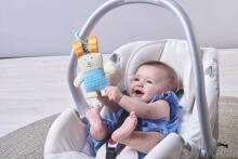 Taf Toys Busy Rabbit Art.132533 Rotaļlieta piekārināma ratiem ar vibrāciju Zaķītis