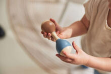 Jollein Maracas Art.119-001-66022 Blue Muzikāla koka rotaļlieta marakasi