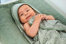 Jollein Bathcape  Art.534-836-65350 Ash Green  Bērnu dvielis ar kapuci 75x75 cm