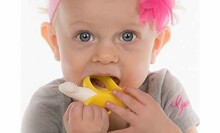 BabyMix Toothbrush Banana Art.43668 Yellow kramtomas dantų šepetėlis