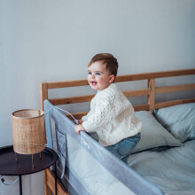 Momi Lexi XL Bed Rail  Art.138033 Light Grey   Bērnu gultas aizsargmala / aizsārgbarjera ( 148x64 cm)