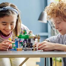 LEGO® Minecraft™ set "The Skeleton Dungeon", Art. 21189