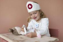 Little Dutch Doctor’s bag playset  Set Art.2547 Koka ārsta komplekts