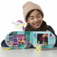 MY LITTLE PONY Playset Sunny Starscout Smoothie Truck