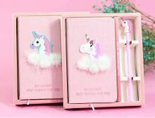 Ikonka Art.KX7425 Blociņš ar pildspalvu vienradzis dāvanu komplekts