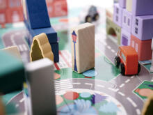 Ikonka Art.KX6196 Educational wooden city puzzle blocks 135el.