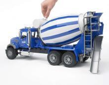 BRUDER Art.02814 MACK Granite concrete mixing truck