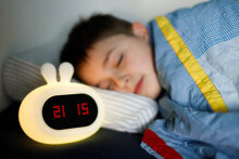 InnoGio Gio Rabbit Clock Art.GIO-135  silikona naktslampiņa/pulkstenis