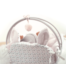 Arias Baby Doll Art.AR60284  Новорожденная кукла с кроваткой в горошек, 33 см