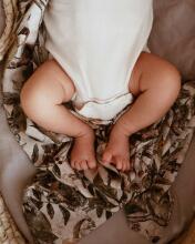Makaszka Bamboo Swaddle Art.154617 Augstākās kvalitātes muslina ietināšanas autiņš no bambusa,  (75x100 cm)