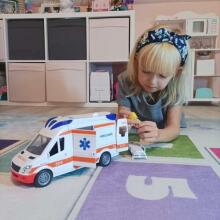 Kruzzel Ambulance Art.22731 Машина скорой помощи с водителем