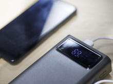 Ikonka Art.KX5332 L-BRNO Power Bank 30000mAh with LED screen black