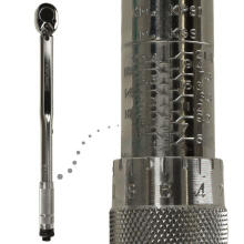 Ikonka Art.KX4720 Griezes atslēga 460mm 1/2'' + 3 ligzdas 17-21mm 40-210Nm ar bloķēšanu + futrālis