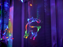 Ikonka Art.KX4281_2 LED reindeer curtain lights 2.5m 138LED multicolour