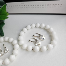 La bebe™ Jewelry Natural Stone Earrings Crystal Auskari sudraba 925 ar 8 mm kristālu