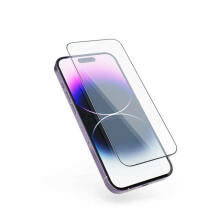 EPICO EDGE TO EDGE GLASS IM IPHONE 15 PLUS — AR APLIKTĀTORU