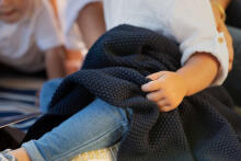 Knitted Blanket – grey