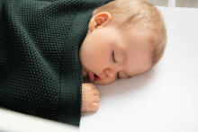 Knitted Blanket – mustard