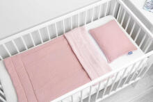 Knitted cot set with muslin - pink