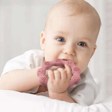 825/02 Silicone teether RING PINK
