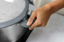 ZWILLING SIMPLIFY 66870-005-0 Набор кастрюль Нержавеющая сталь 5 шт. Серебристый Черный