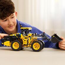 Lego Technic Volvo Art.42209 Konstruktors Volvo