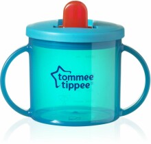 Tommee Tippee Art. 43111087  First cup Первая кружка (поильник) с закрывающемся носиком