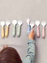 Babybjorn Spoon&Fork Pink/Purple Art.073046 Komlekts karotītes un dakšiņas(4 gab.)