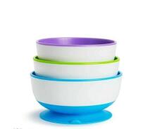 Munchkin Art.011075 Stay Put Suction Bowls набор детских тарелок на присосках 3шт.